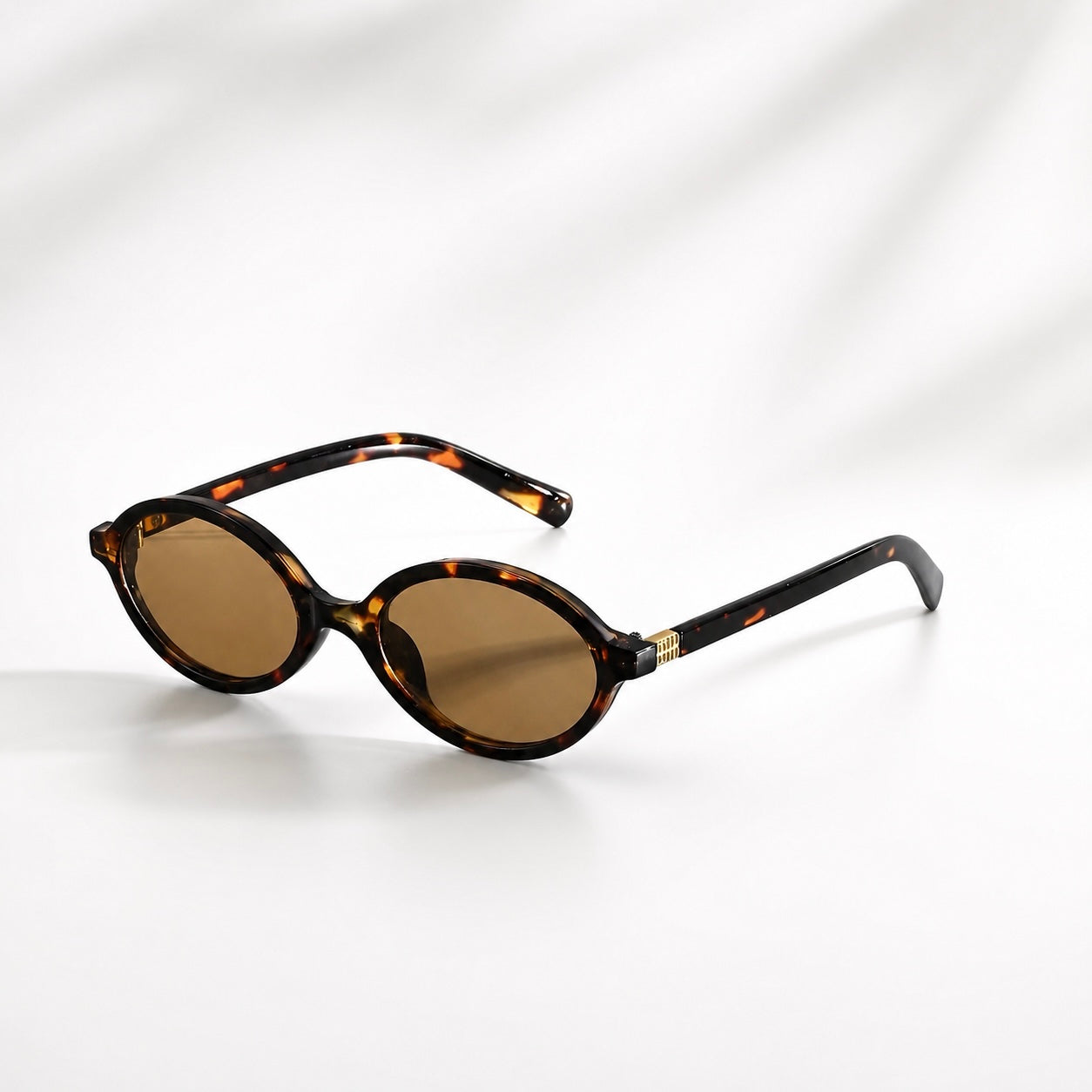 Saint Clair™ Riviera Oval Sunglasses